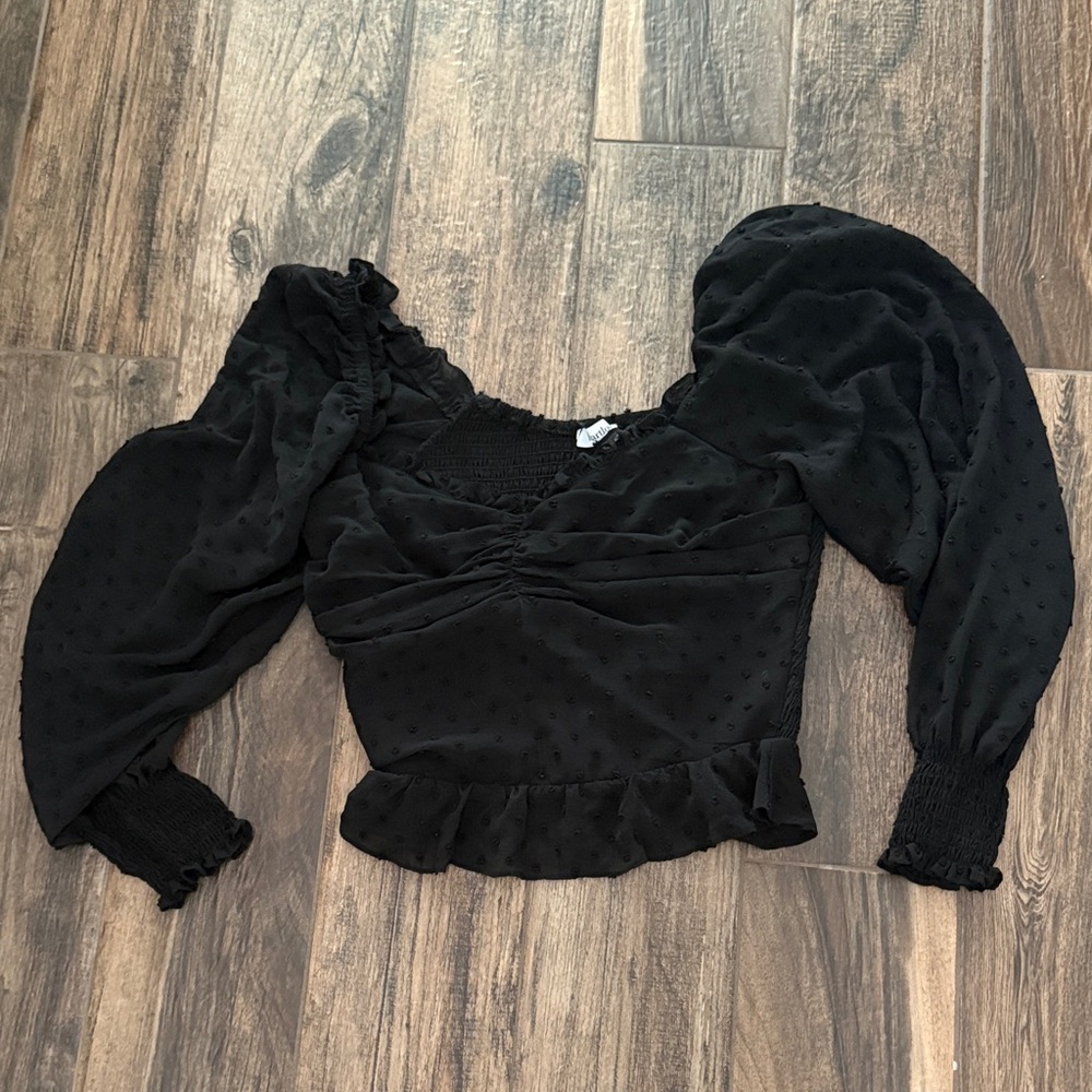 Heartloom Black Puff Sleeve Blouse